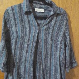 Heartland button down top